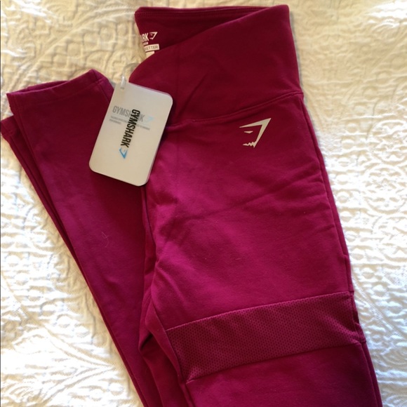 GYMSHARK X NIKKI BLACKKETTER - Picture 2 of 3